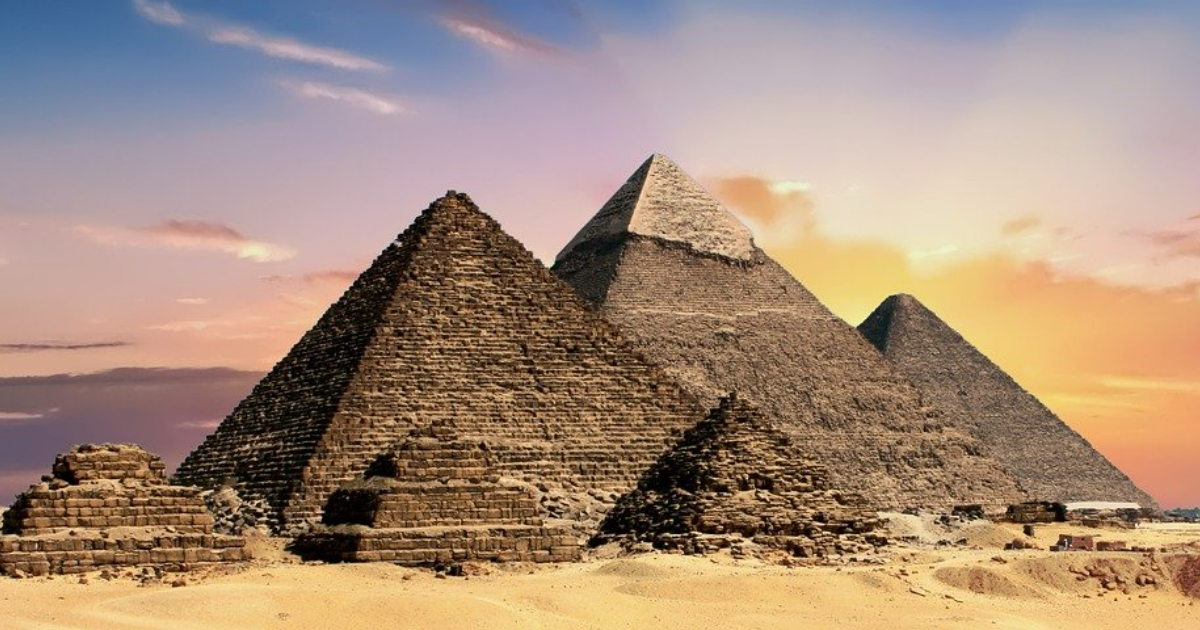 Pyramids You Must See Around the World Pyramids You Must See Around the World