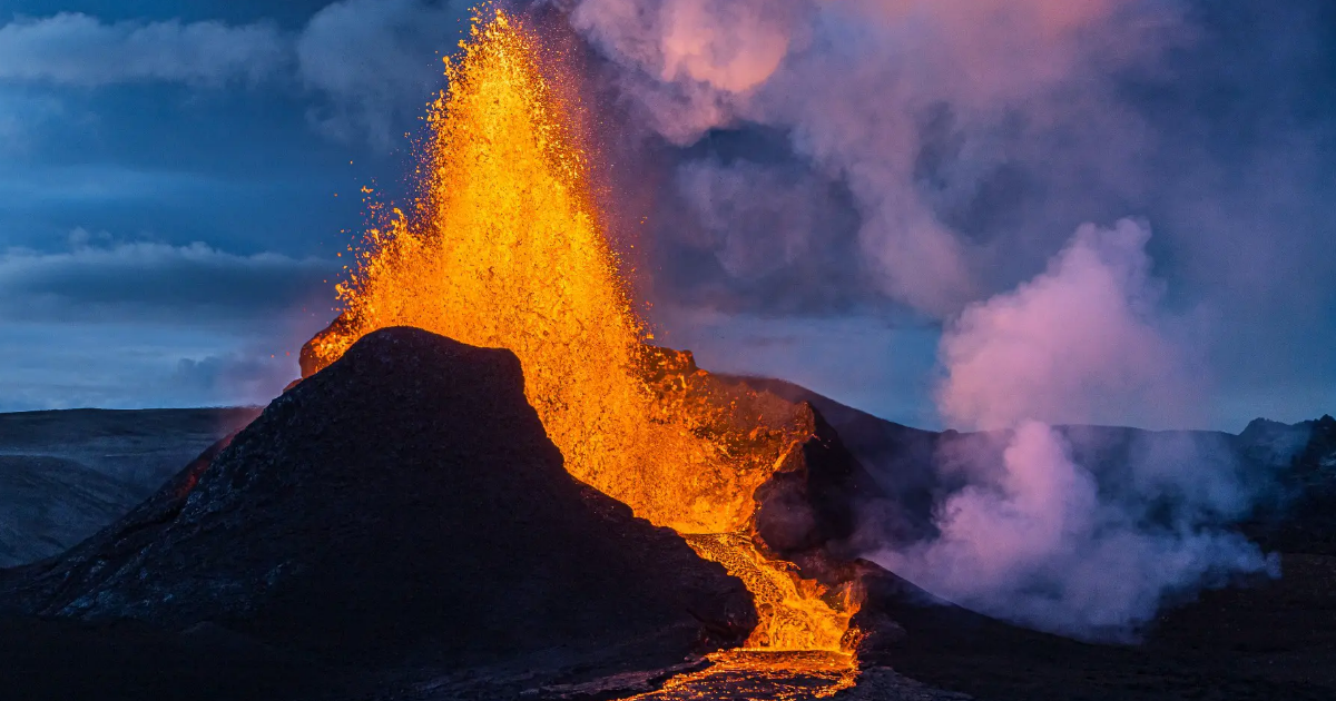 Broad Range Of Volcanoes Around The Globe Broad Range Of Volcanoes Around The Globe