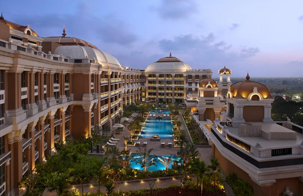 A list of luxurious hotels around the world!! A list of luxurious hotels around the world!!