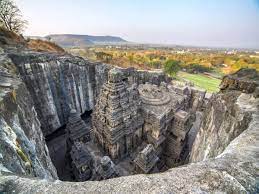 Interesting facts about  Ajanta Caves thumbnail