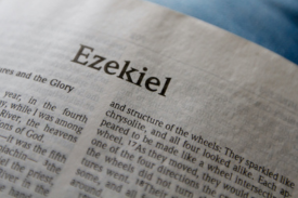 Here's the Quiz on the Biblical Chapter "Ezekiel" thumbnail